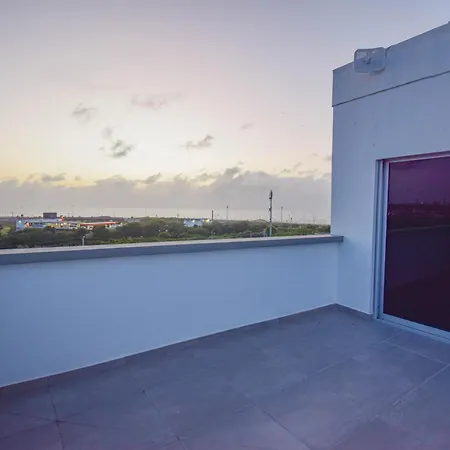 Apartment Modern At Salome